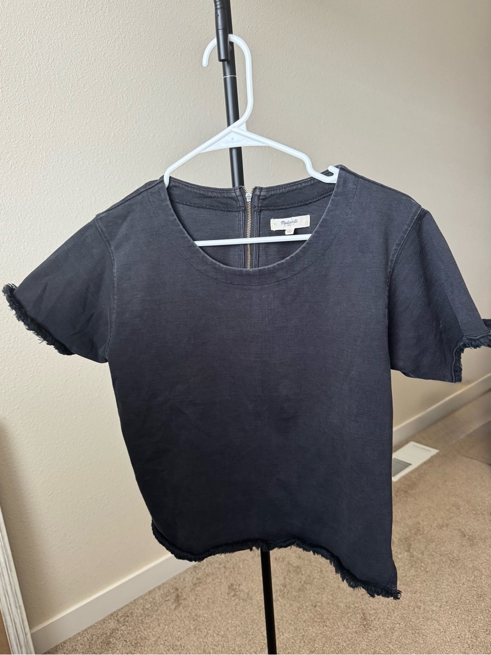 Madewell Women’s Black Short Sleeve Frayed Hem Tee